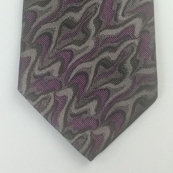 Bellissimo Men's Tie Purple with black and gray print - Picture 2 of 6